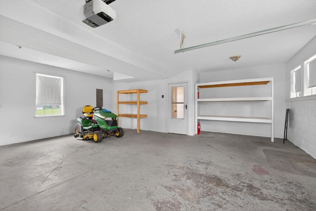 1084 Breezy Lane, Berea, KY 40403