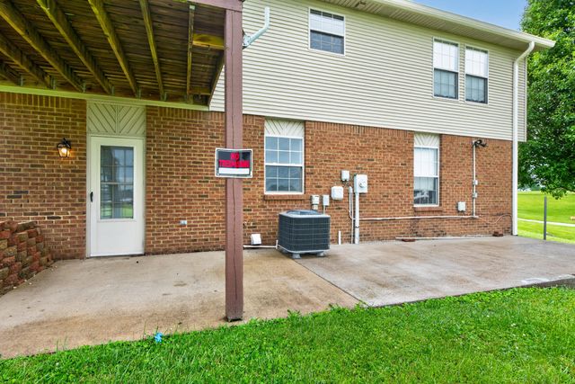 1084 Breezy Lane, Berea, KY 40403