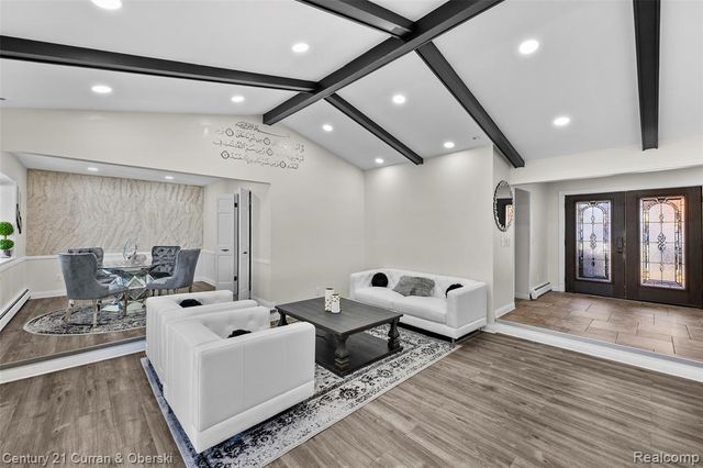 1310 Plainfield Street, Dearborn Heights, MI 48127