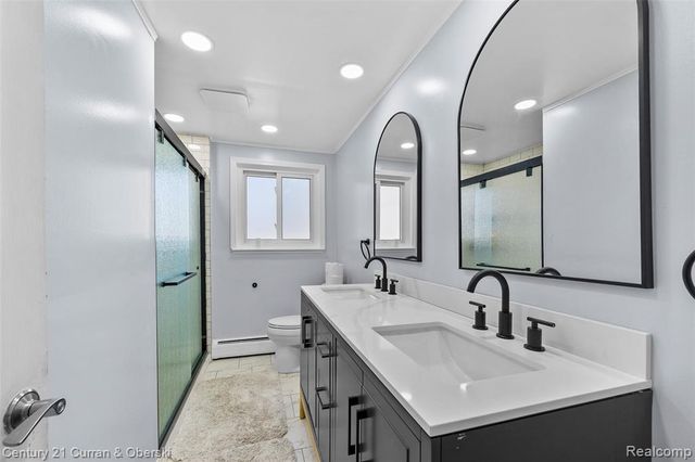 1310 Plainfield Street, Dearborn Heights, MI 48127