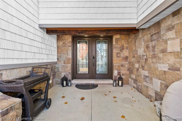 1310 Plainfield Street, Dearborn Heights, MI 48127