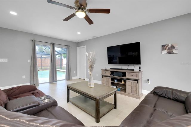 4068 PALAU DRIVE, Sarasota, FL 34241