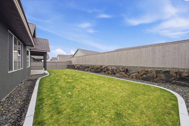 2859 Centerline Ave, Richland, WA 99354