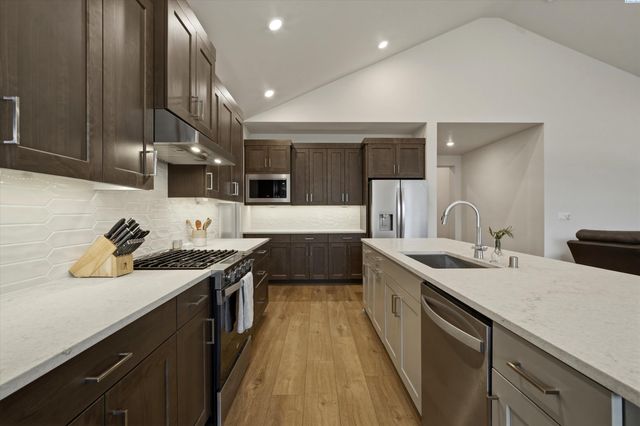 2859 Centerline Ave, Richland, WA 99354