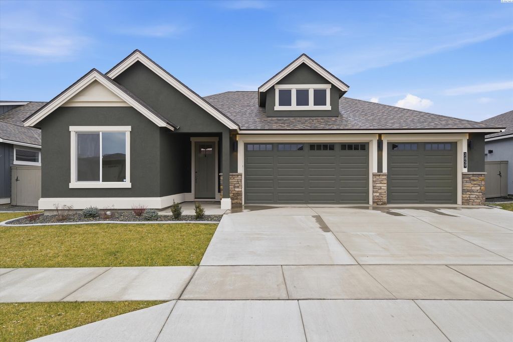 2859 Centerline Ave, Richland, WA 99354