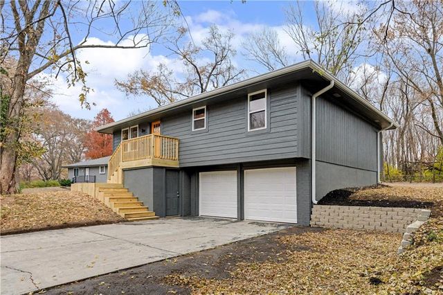 11119 N Harrison Street, Kansas City, MO 64155