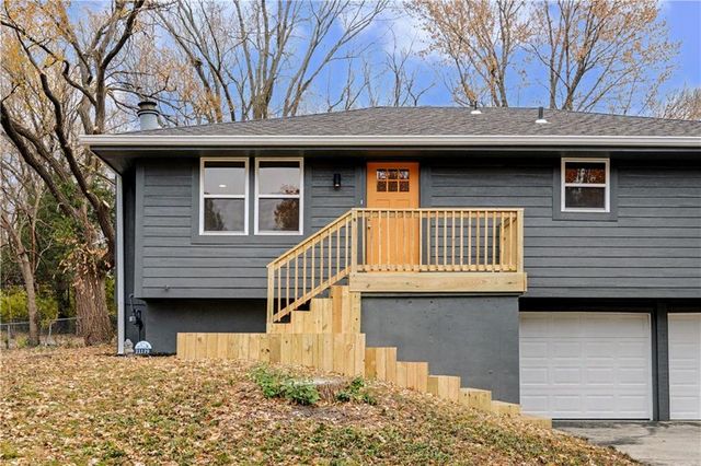 11119 N Harrison Street, Kansas City, MO 64155