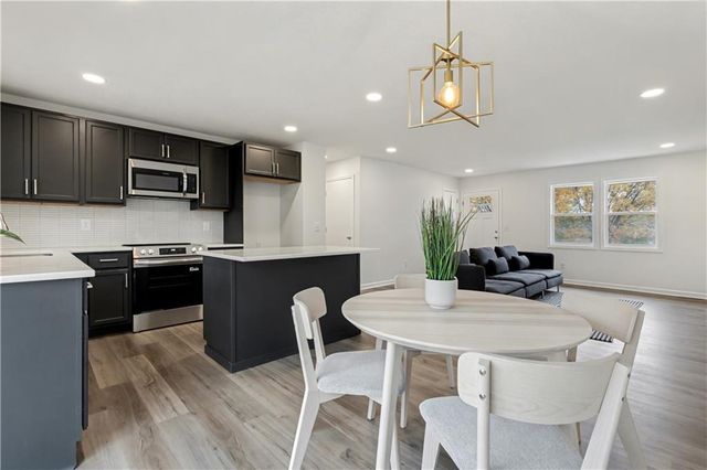 11119 N Harrison Street, Kansas City, MO 64155