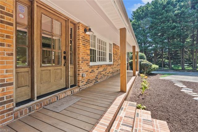 4712 Thoroughgood DR, Virginia Beach, VA 23455