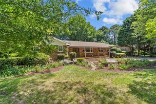 4712 Thoroughgood DR, Virginia Beach, VA 23455