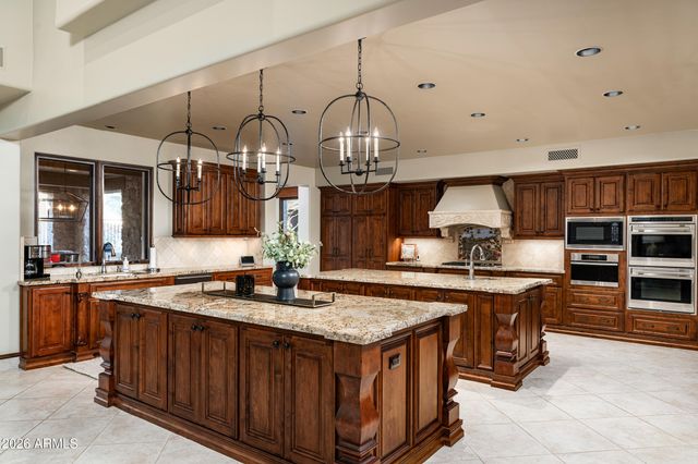 8871 E LOST GOLD Circle, Gold Canyon, AZ 85118