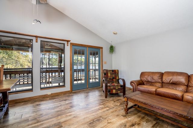 97 Greenway Drive, Trinity, TX 75862
