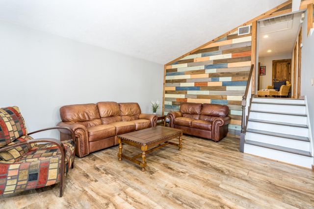97 Greenway Drive, Trinity, TX 75862