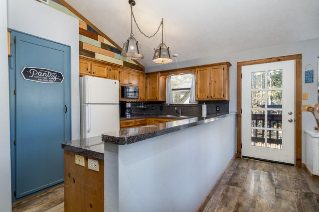 97 Greenway Drive, Trinity, TX 75862