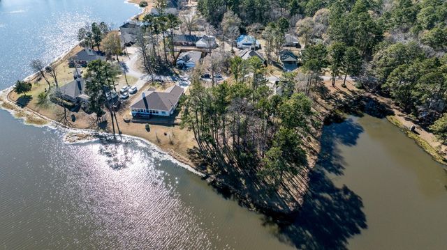 97 Greenway Drive, Trinity, TX 75862