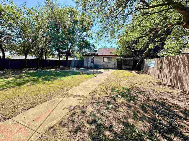 1601 SW A Ave, Lawton, OK 73501