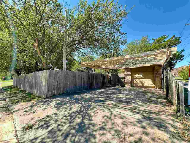 1601 SW A Ave, Lawton, OK 73501