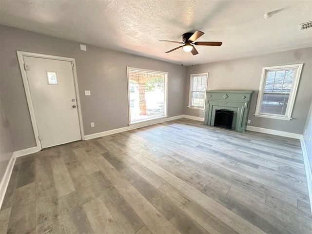 1601 SW A Ave, Lawton, OK 73501