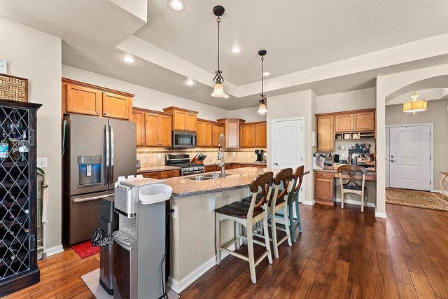 3670 PONDS EDGE COURT, De Pere, WI 54115