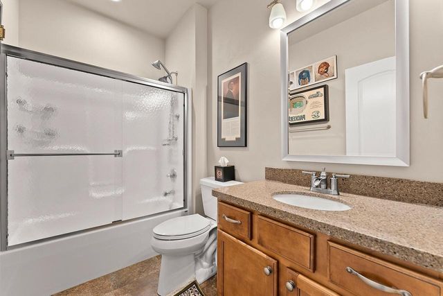 3670 PONDS EDGE COURT, De Pere, WI 54115
