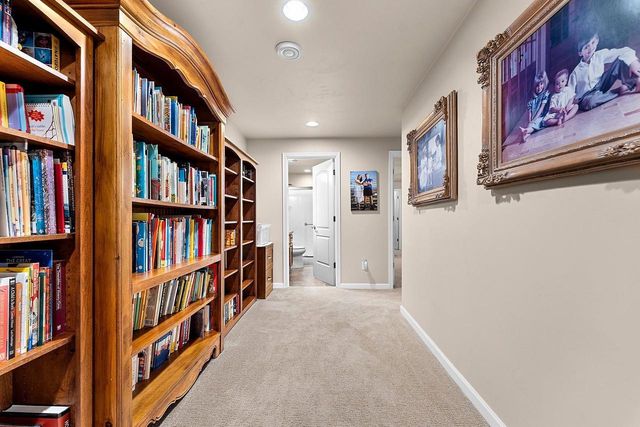 3670 PONDS EDGE COURT, De Pere, WI 54115