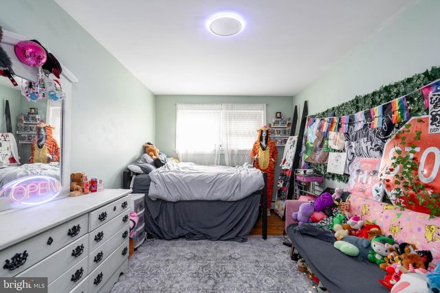 3830 SALINA RD, Philadelphia, PA 19154