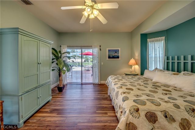 5244 Willow CT, Cape Coral, FL 33904