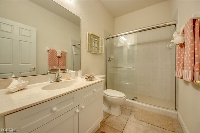 5244 Willow CT, Cape Coral, FL 33904