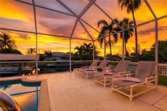 5244 Willow CT, Cape Coral, FL 33904