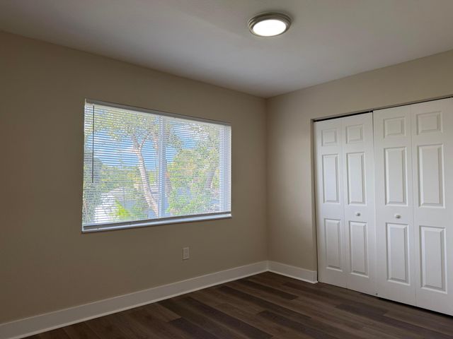 1185 NE 111th Street, Miami, FL 33161