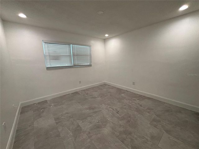 674 HERITAGE LANE A, Largo, FL 33770