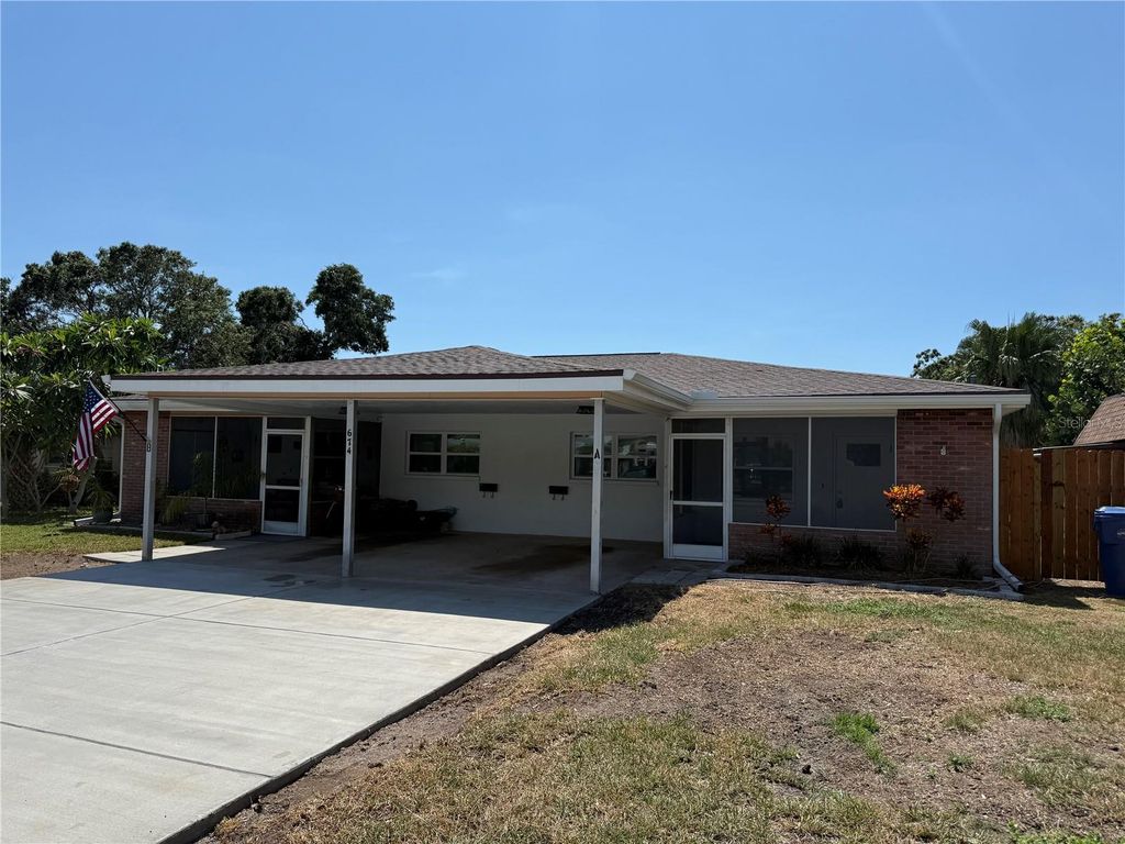 674 HERITAGE LANE A, Largo, FL 33770