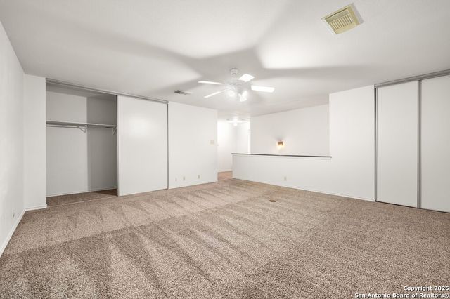 8619 Park Olympia, Universal City, TX 78148