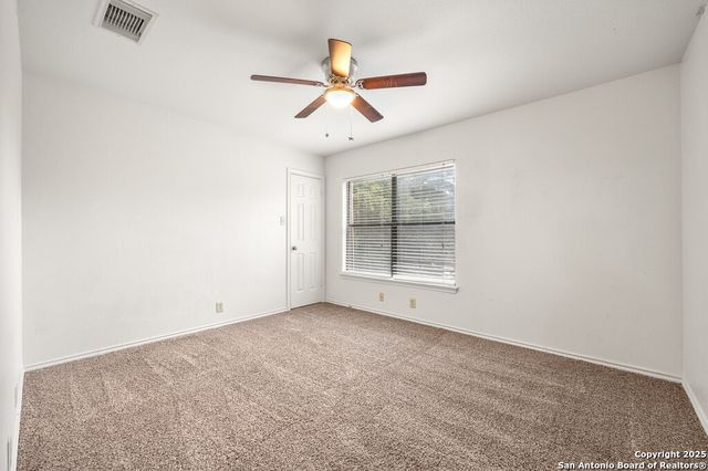 8619 Park Olympia, Universal City, TX 78148