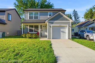 1218 E Bernhard Avenue, Hazel Park, MI 48030