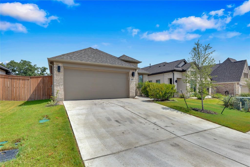 145 Plumbago LOOP, Bastrop, TX 78602
