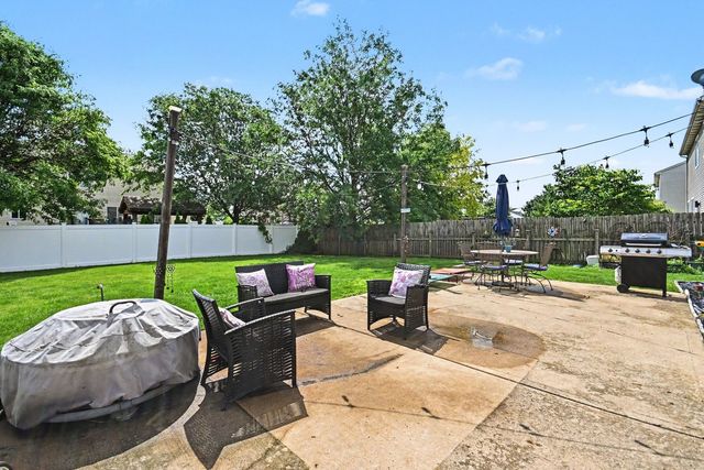 14515 Independence Drive, Plainfield, IL 60544