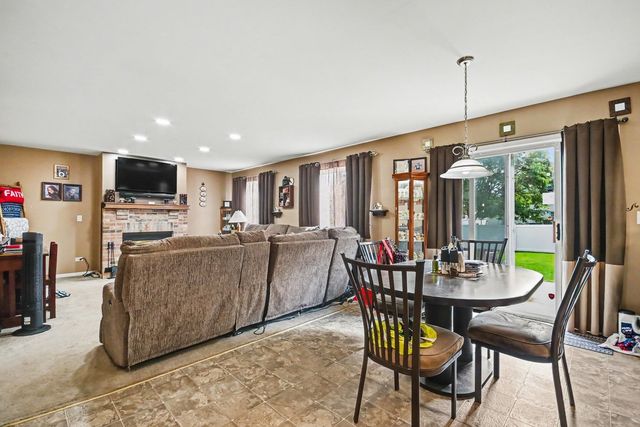 14515 Independence Drive, Plainfield, IL 60544