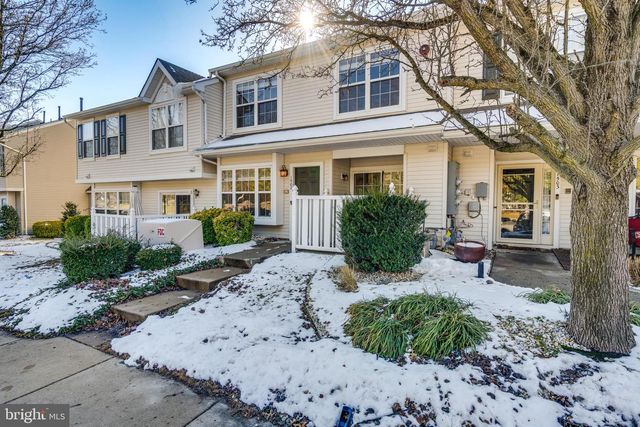 1502 BEACON HILL DR, Sicklerville, NJ 08081