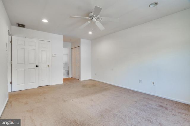 1502 BEACON HILL DR, Sicklerville, NJ 08081