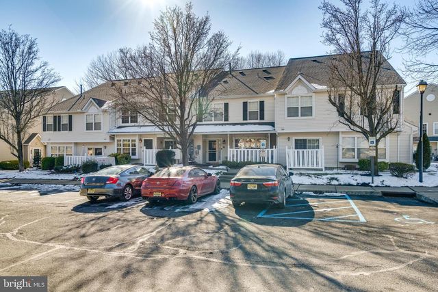 1502 BEACON HILL DR, Sicklerville, NJ 08081