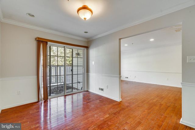 1502 BEACON HILL DR, Sicklerville, NJ 08081