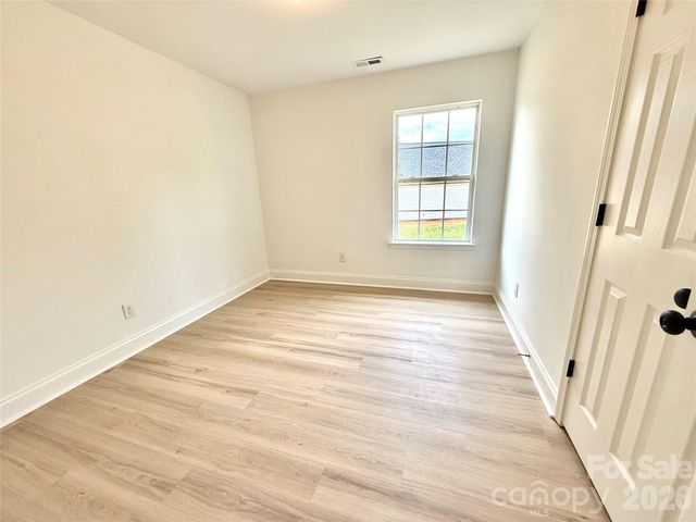 121 S Beaver Street, Landis, NC 28088