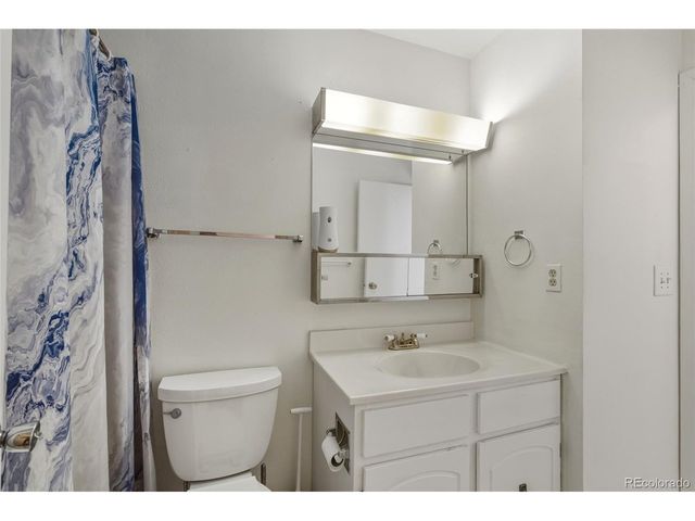 11909 Monroe St, Thornton, CO 80233