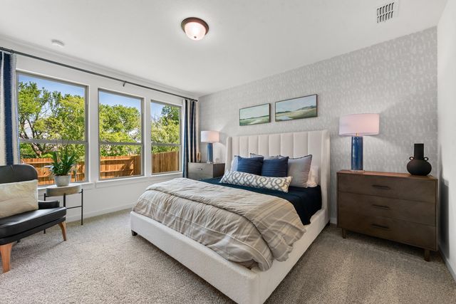 1752 Edgeway Drive, Aubrey, TX 76227