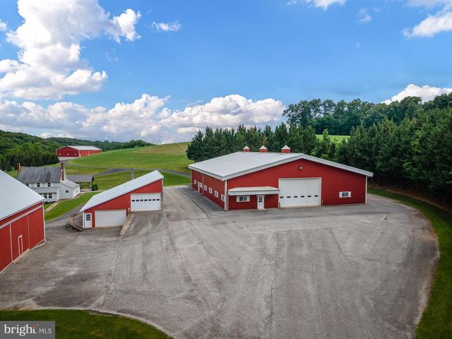 901 FREELAND RD, Freeland, MD 21053
