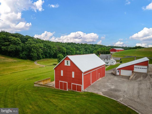 901 FREELAND RD, Freeland, MD 21053