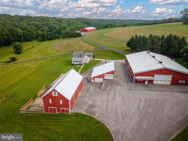 901 FREELAND RD, Freeland, MD 21053