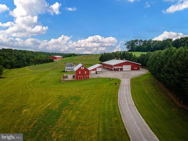 901 FREELAND RD, Freeland, MD 21053