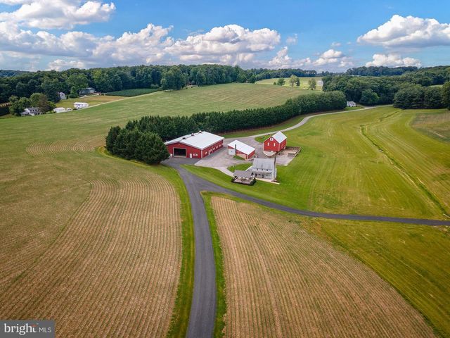 901 FREELAND RD, Freeland, MD 21053